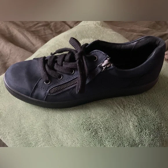 Hotter Black Leather Shoes Never Worn - Picture 3 of 10